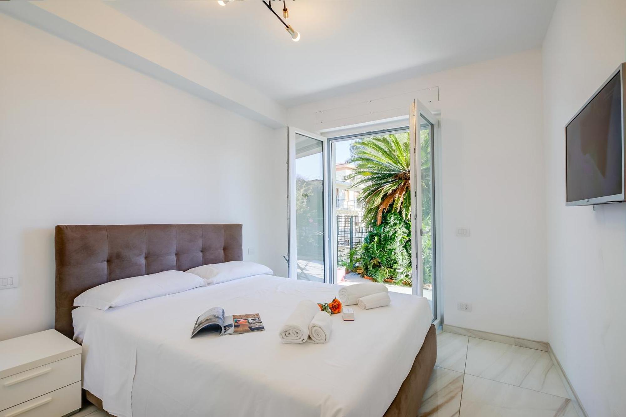 Beachy Vibes- 900M From The Beach - Happy Rentals Marina dʼMarina dʼAndora Eksteriør bilde