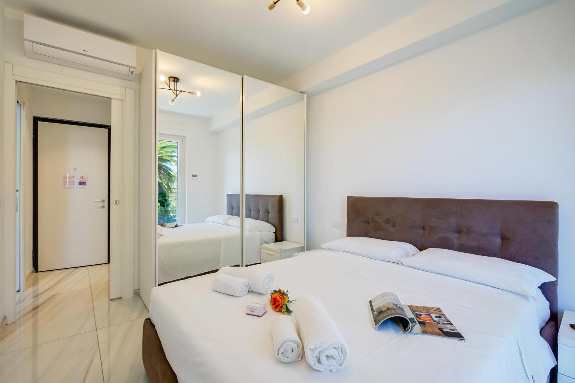 Beachy Vibes- 900M From The Beach - Happy Rentals Marina dʼMarina dʼAndora Eksteriør bilde